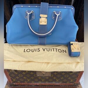 Authentic LOUIS VUITTON L’Ingenieux Blue GM Handbag in suhali leather